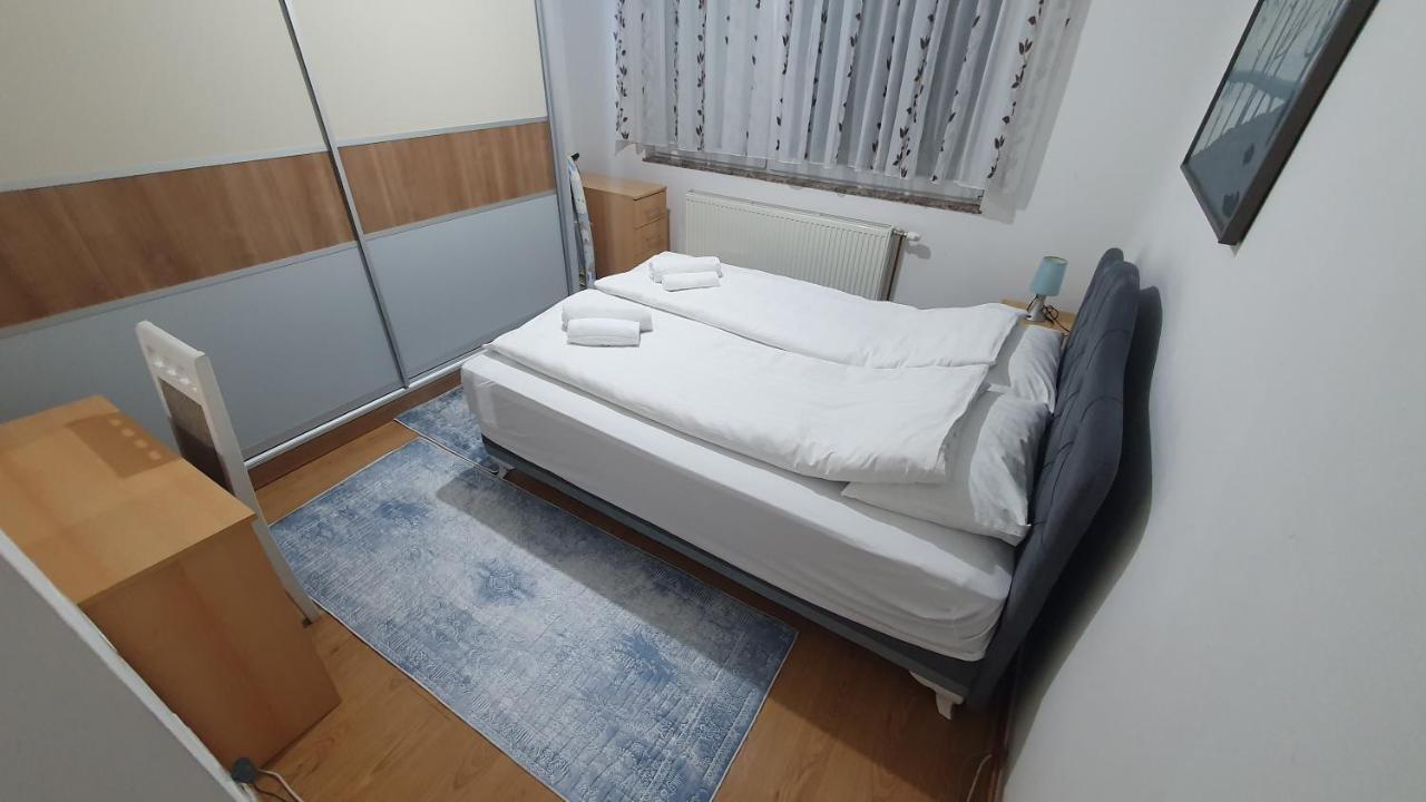 Apartman Dina Bihać エクステリア 写真