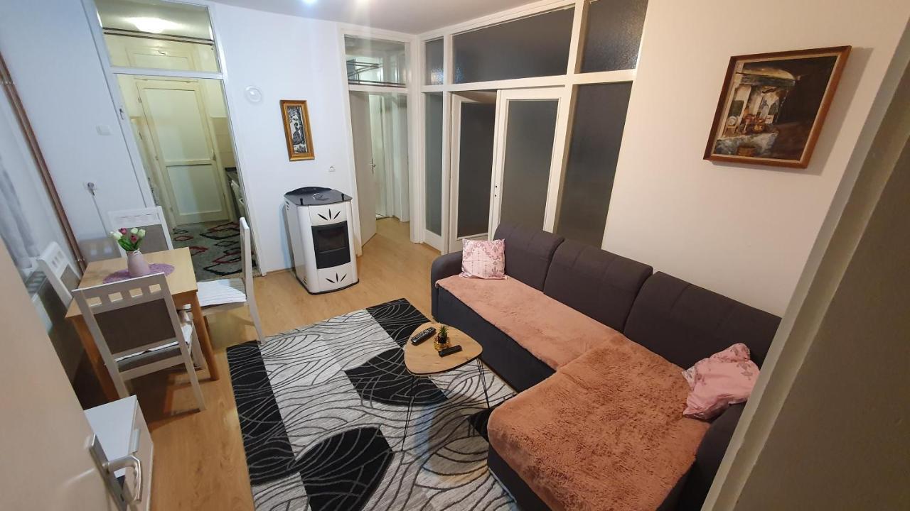 Apartman Dina Bihać エクステリア 写真
